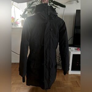 Aritzia TNA Bancroft Winter Jacket